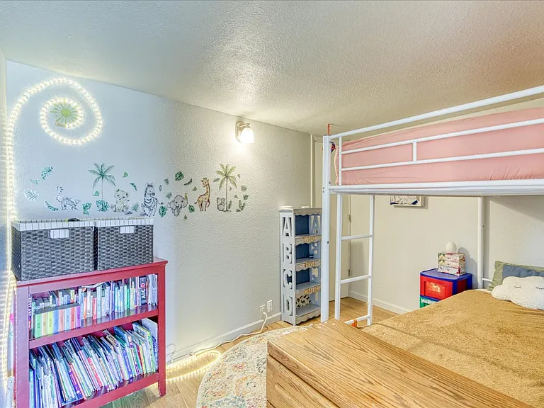 43 Scratch Ct — Photo 15