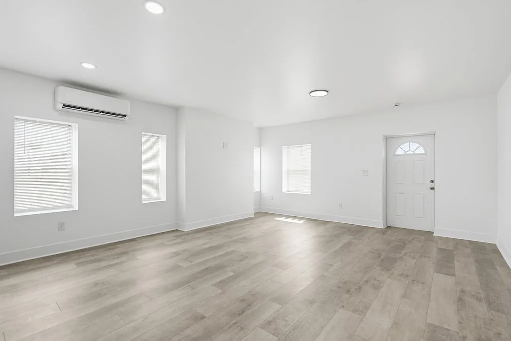 1 bed, 562 sqft, $1,100 — Photo 4
