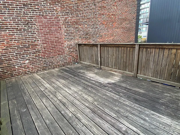 702 N 2nd St #A — Photo 14