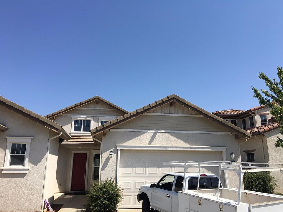 2nd image of 12059 Erato Cir