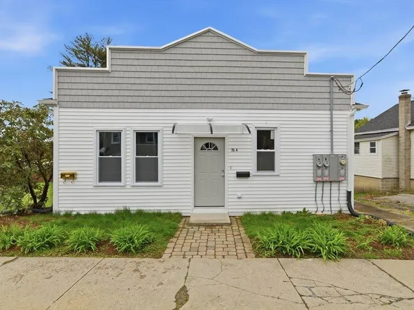 25 Bourne St, Three Rivers, MA 01080