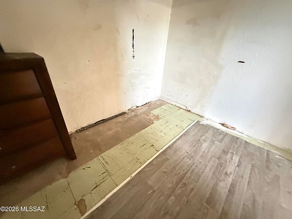 3rd image of 2413 S 2nd Ave