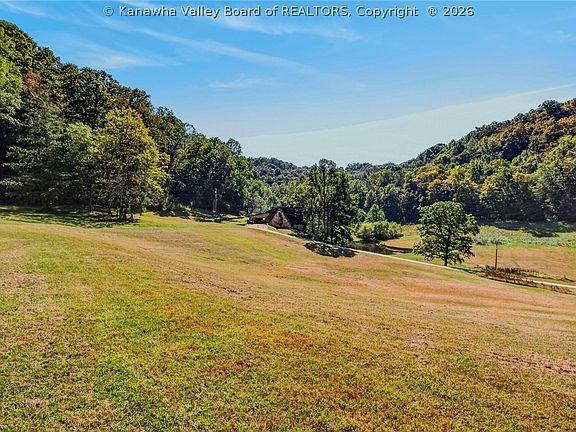 3rd image of 6830 Legg Fork Rd