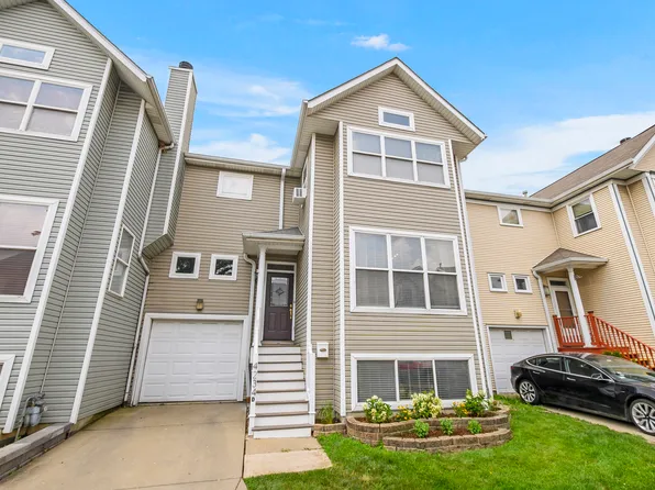 4234 N Kolmar Ave Unit D, Chicago, IL 60641
