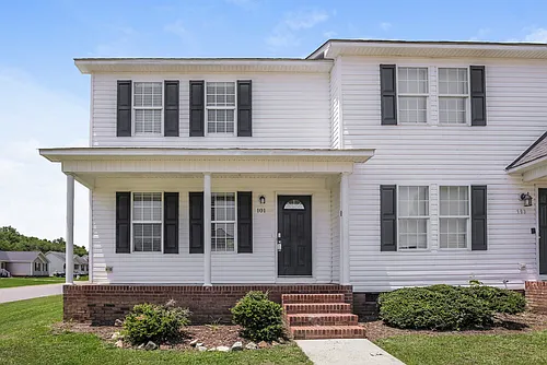 101 Mayfair Ct Photo 1