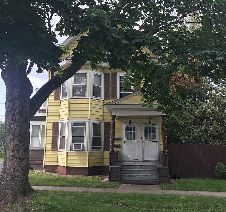 3739 Champlain St, Plattsburgh, NY 12901 Zillow