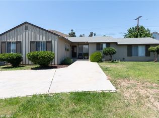 5146 Peacock Ln, Riverside, CA 92505