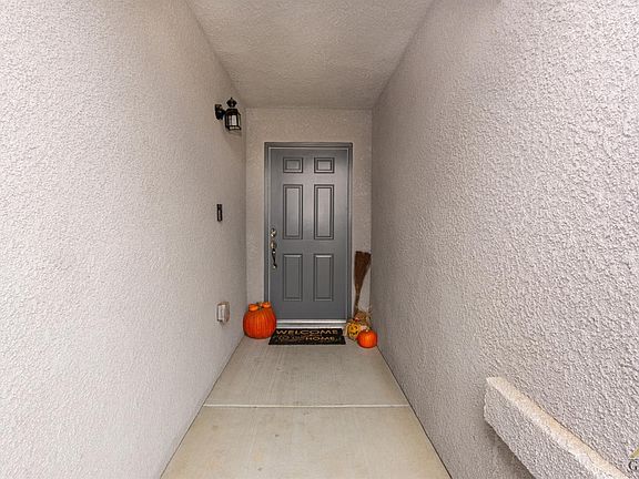 3rd image of 1112 Tangelos St