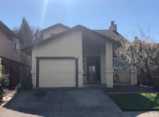928 Hacienda Cir, Rohnert Park, CA 94928