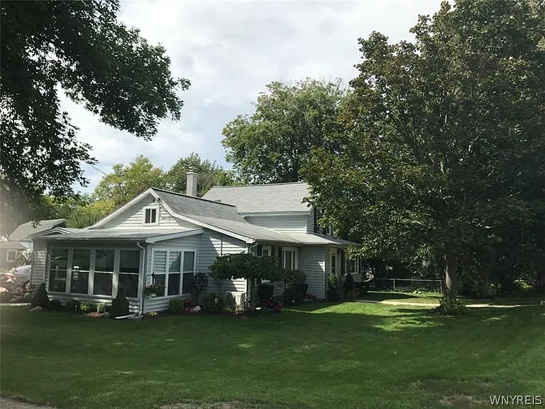 6 Maple St — Photo 24