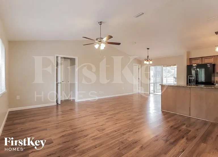 1365 Lech Ave NW — Photo 2