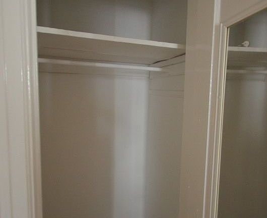 5th image of 2507 24th Ave APT 3A
