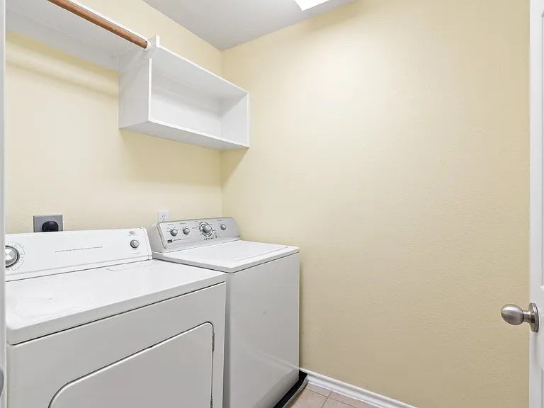 3326 Palston Bend Ln — Photo 16