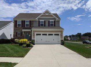 824 Buckingham Dr, Lagrange, OH 44050