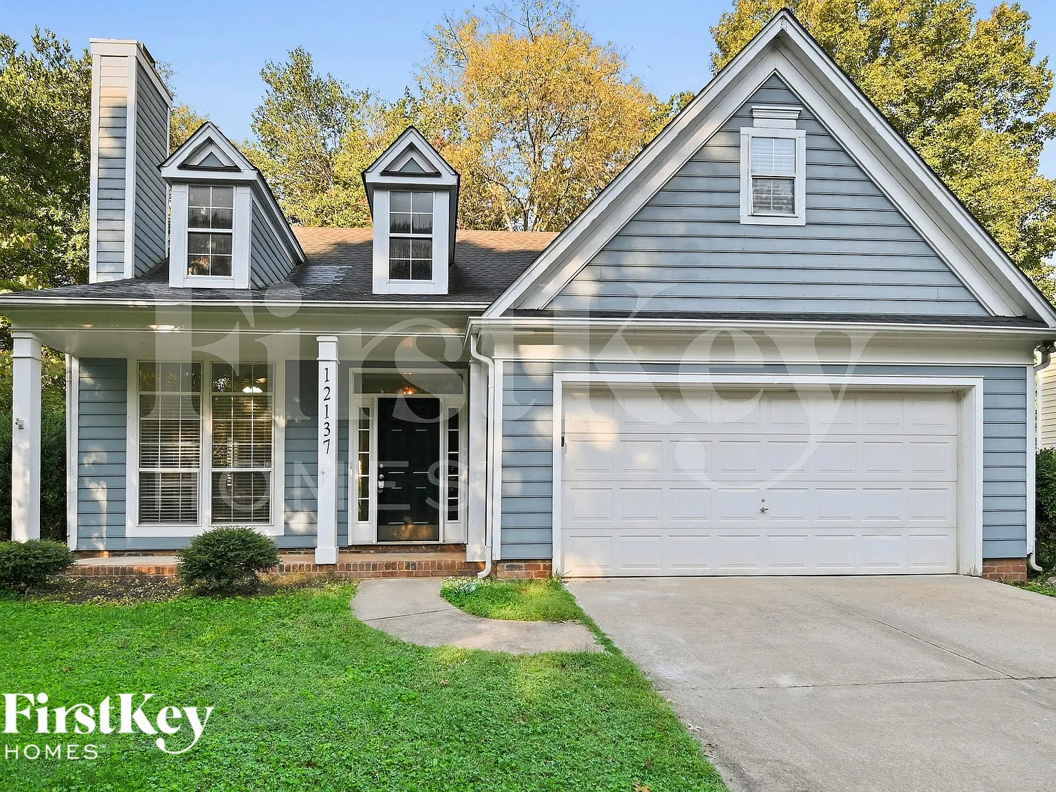 3 bed, 2.5 bath, 1806 sqft, $2,090 — Photo 1