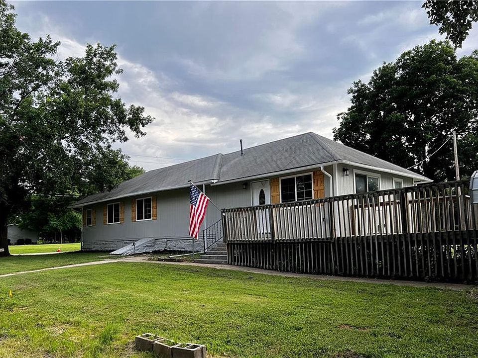 511 S Kalida St, Yates Center, KS 66783 MLS 2436677 Zillow