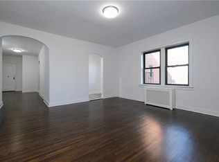 590 E 3rd St APT 4H, Mount Vernon, NY