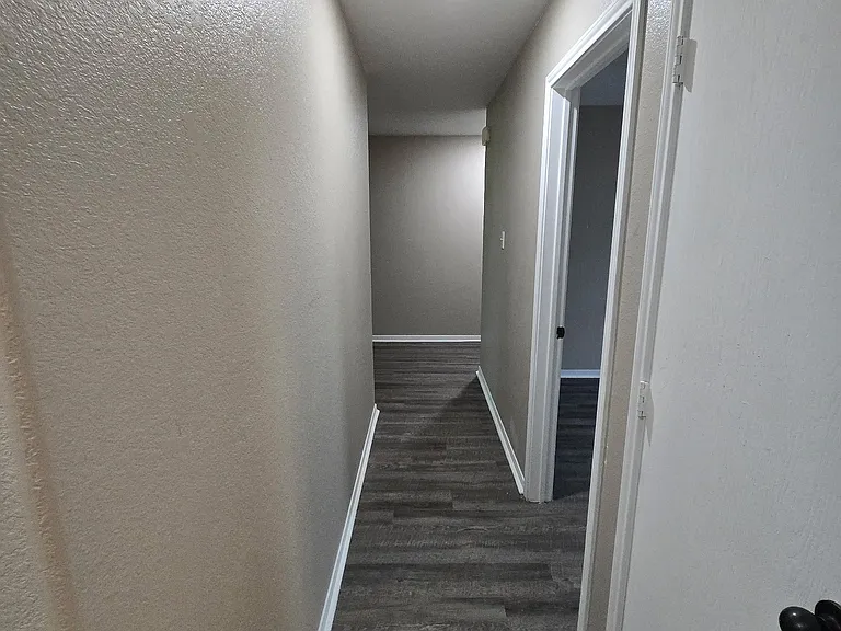 3610 Del Mar Ct — Photo 5