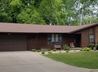 1306 Mirage Dr, Green Bay, WI 54313