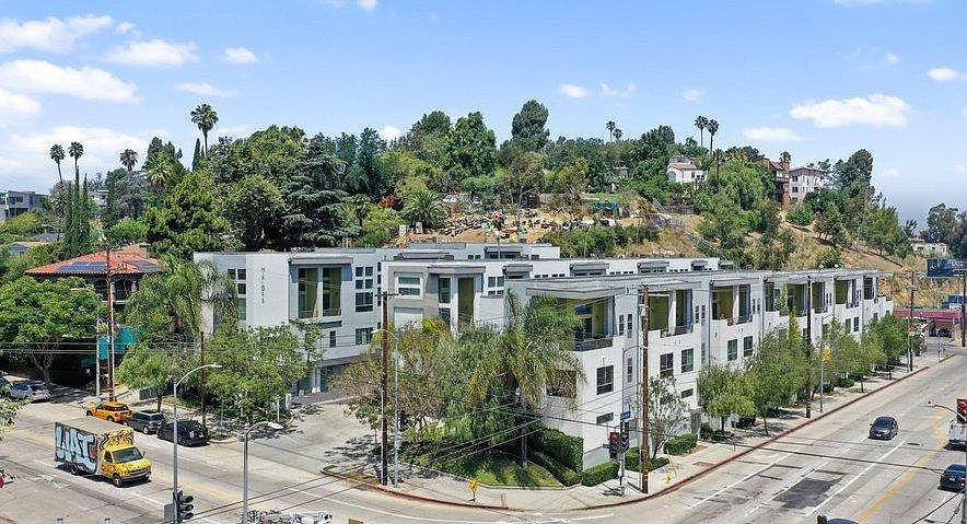 1st image of 2395 Silver Lake Blvd