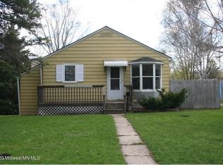 319 W Douglas Ave, Fergus Falls, MN 56537