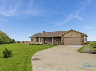 20778 W Camper Rd, Genoa, OH 43430