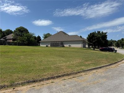 6229-6227 Milliken Bnd, Fayetteville, AR, 72704