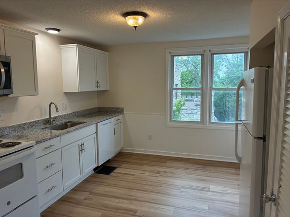 106 Garfield Ave APT 2