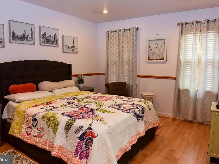 4476 Edan Mae Ct — Photo 24