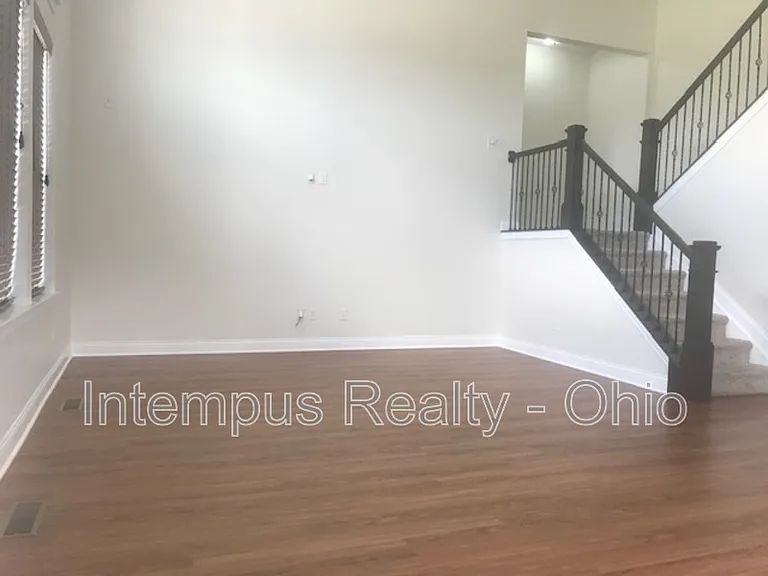 9390 Woodbine Way — Photo 19