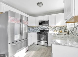 15 Gershwin Cir, Newark, DE 19702