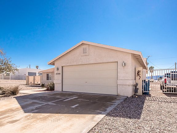 4th image of 2200 Chaparral Dr