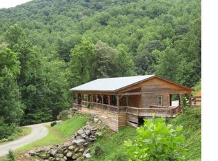 1058 Roaring Fork Rd, Hot Springs, NC 28743