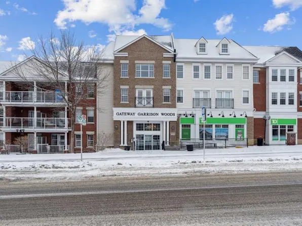 2233 N 34th Ave SW #114, Calgary, AB T2T 6N2