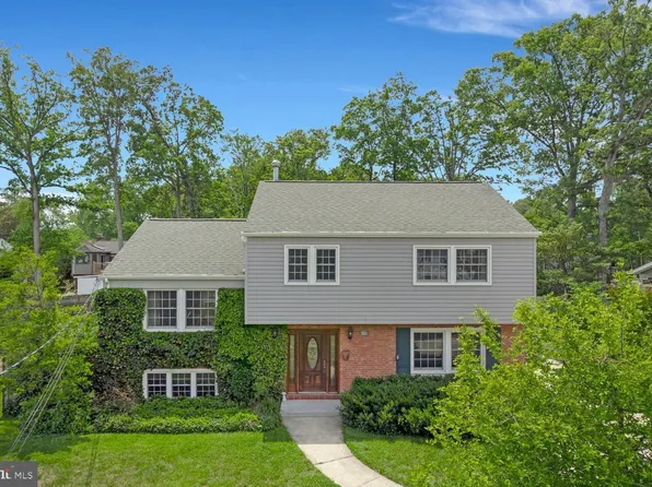 8339 Wagon Wheel Rd, Alexandria, VA 22309