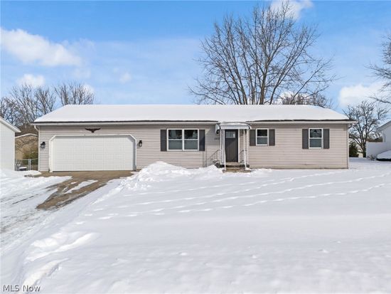 2822 Abraham Ave NW, Massillon, OH 44647