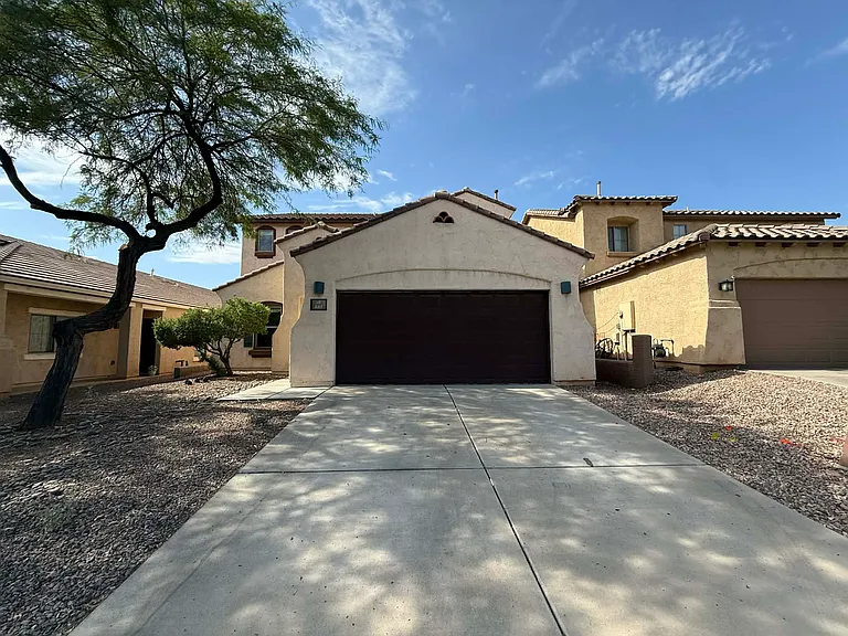 885 W Calle Muro Fuerte — Photo 4