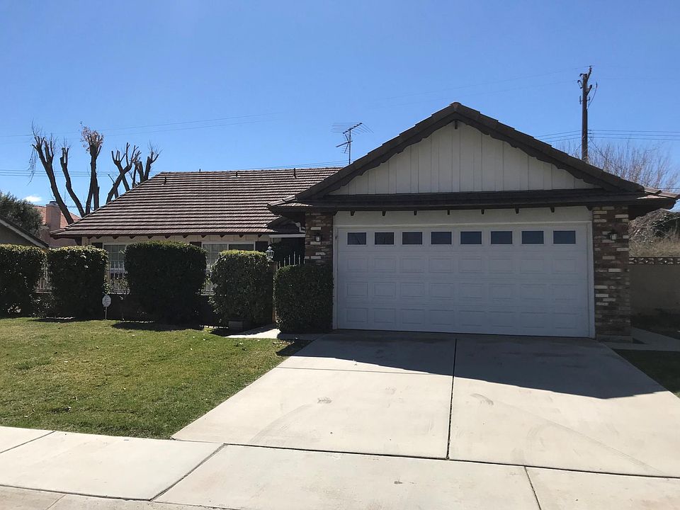 1st image of 518 W Avenue J11