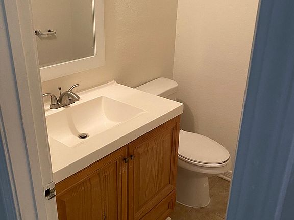 4th image of 10901 Roger Dr #A