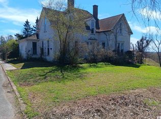 703 Fulton St, Hickman, KY 42050