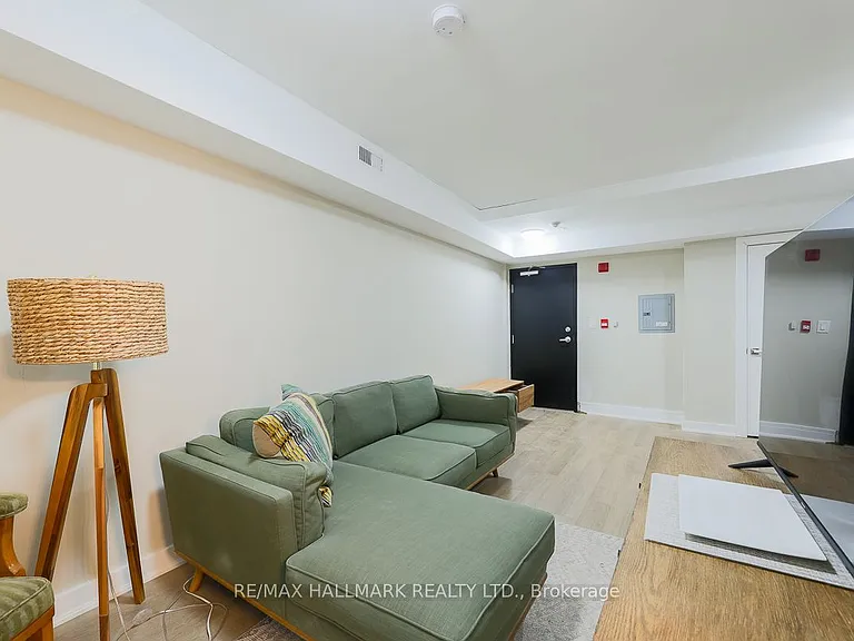 628 Danforth Ave #303 — Photo 10