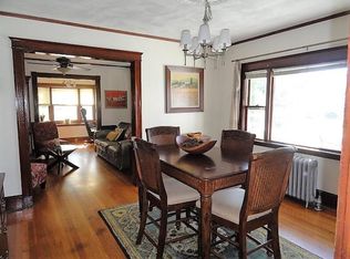 121 Willow St #1, Boston, MA 02132
