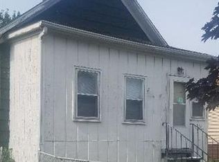 824 Willow Ct, Hammond, IN 46320