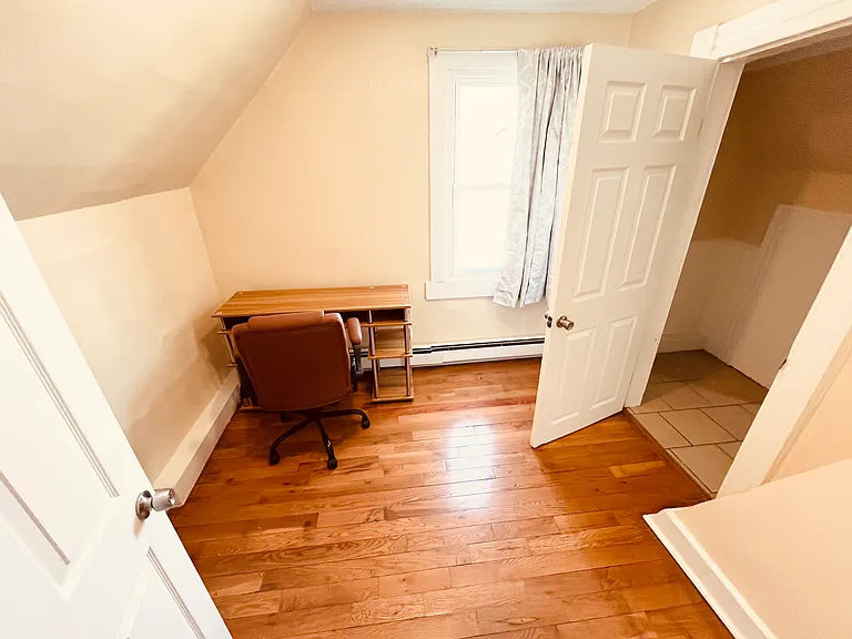 117 Lloyd St #3 — Photo 11