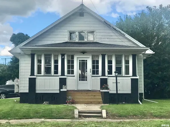 909 S Main St, Canton, IL 61520
