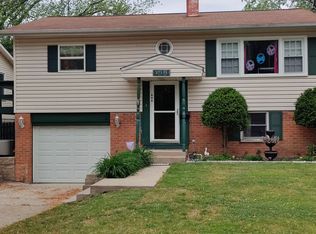 844 Glenview Ave, Mundelein, IL 60060