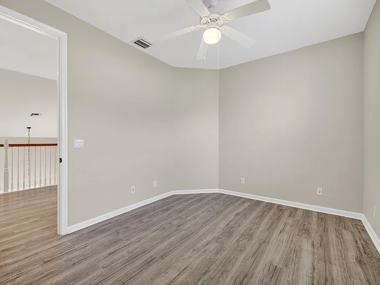 2237 SW Newport Isles Blvd — Photo 38