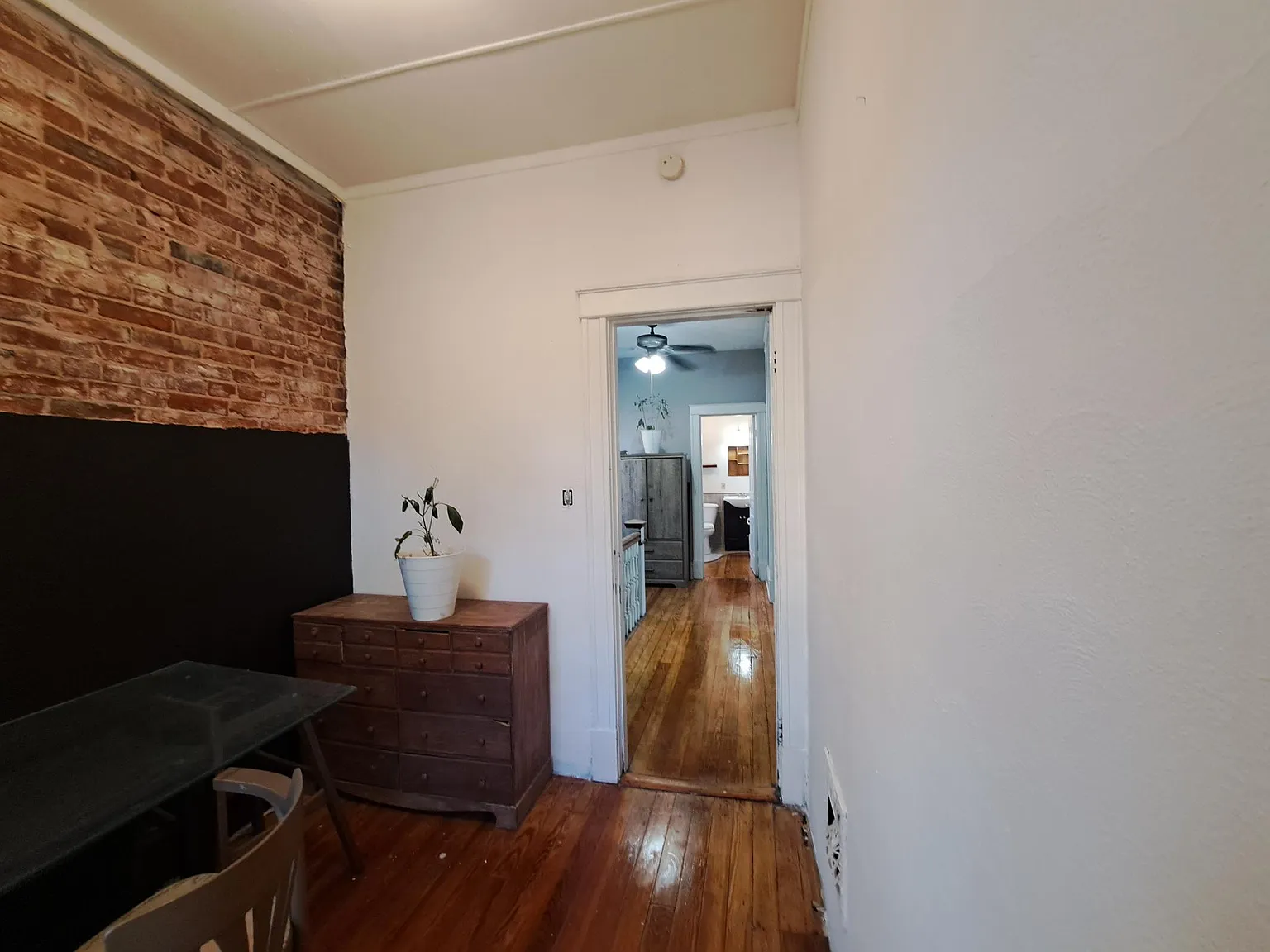 4440 Pennsylvania Ave — Photo 3