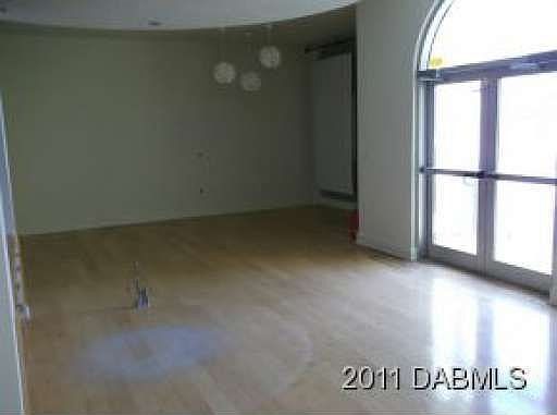2nd image of 2616 S Atlantic Ave