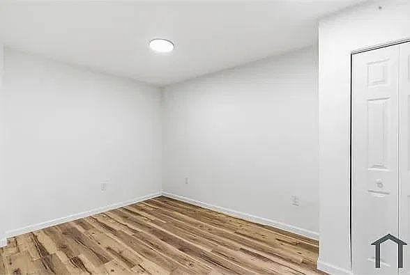Unit Photo